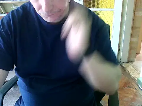 Snapshot of zee06 chatting on 05/03/26, 11:05 zee06 online show from 05/03/26, 11:05