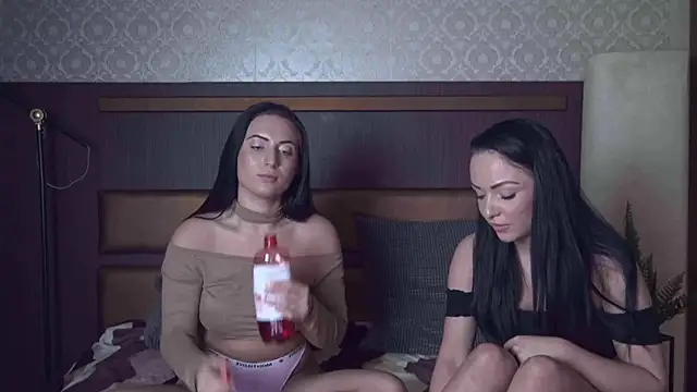 BustyBrunettes online show from 02/15/25, 11:06