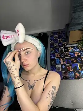 Bluetingx online show from 11/07/25, 01:33