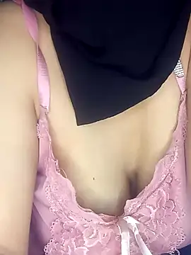 Snapshot of yaraa49 chatting on 03/02/26, 10:27 yaraa49 online show from 03/02/26, 10:27