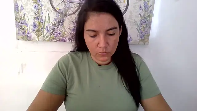 Snapshot of sweetdulcexxx chatting on 11/10/25, 02:49 sweetdulcexxx online show from 11/10/25, 02:49