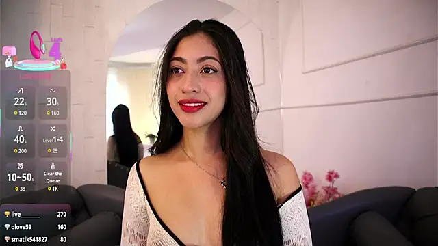charlotterusso online show from 05/12/26, 12:57