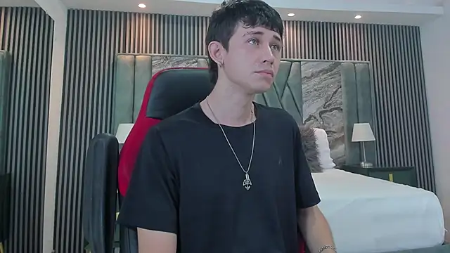 Michael blue online show from 09/14/25, 12:15