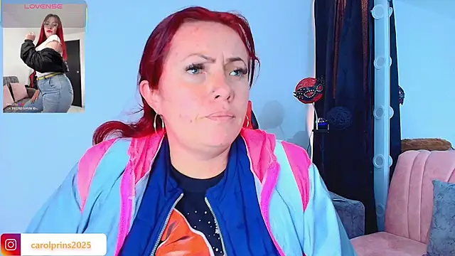 Snapshot of carolinhe_ chatting on 11/04/25, 07:24 carolinhe online show from 11/04/25, 07:24