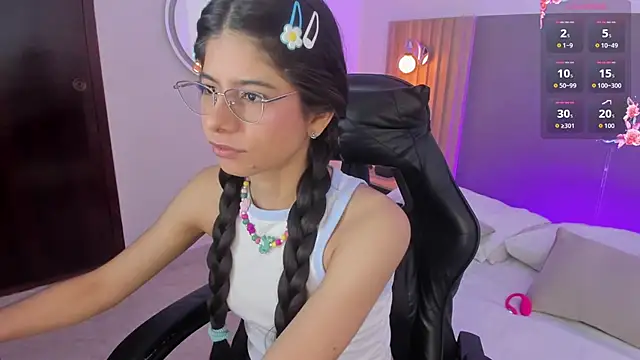 carlina 15 online show from 06/19/26, 12:42