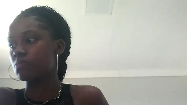 Ketpimentinha09 online show from 12/22/25, 02:47