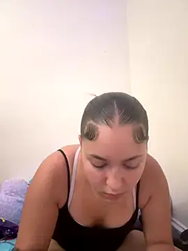 babykalirose online show from 09/22/25, 11:29