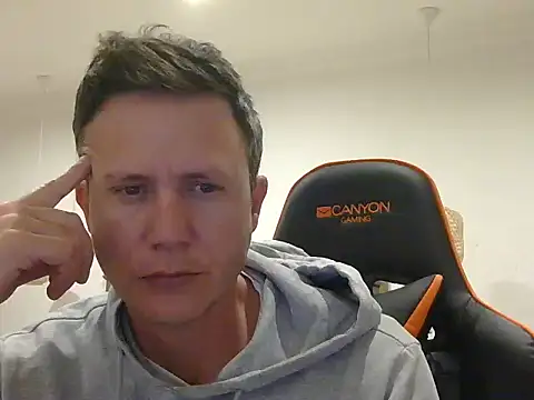 TroyDieselXXX online show from 05/01/26, 07:29