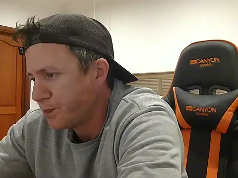 TroyDieselXXX online show from 06/27/26, 06:35