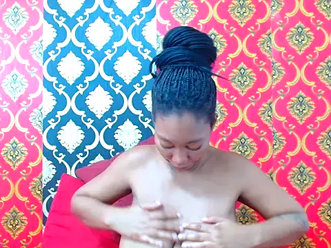 yourperfectcrush online show from 11/25/25, 06:19