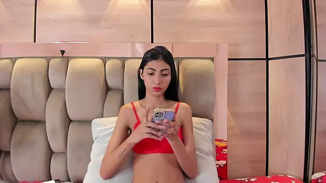 karol lewiss online show from 12/17/25, 12:33