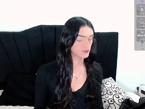 x isabella x online show from 10/18/25, 07:20