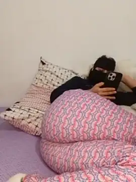 Snapshot of Samaarsexy23 chatting on 01/15/26, 01:37 Samaarsexy23 online show from 01/15/26, 01:37