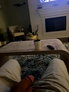 Snapshot of cyclone1212 chatting on 11/18/25, 10:41 cyclone1212 online show from 11/18/25, 10:41