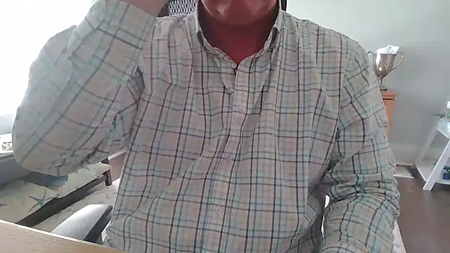 Snapshot of cyclone1212 chatting on 03/13/26, 02:12 cyclone1212 online show from 03/13/26, 02:12