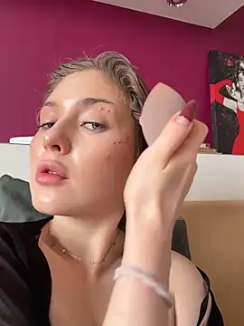 KellyKeler online show from 02/14/26, 10:23