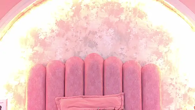 JasmineRhodes online show from 12/02/25, 01:28