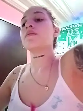 Arii collins1 online show from 09/25/25, 05:44