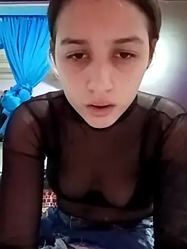 Arii collins1 online show from 09/26/25, 10:36