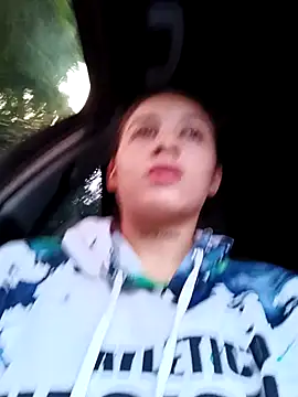 Arii collins1 online show from 10/18/25, 12:39