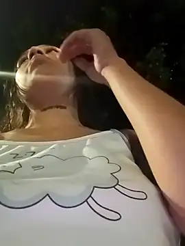 Arii collins1 online show from 11/13/25, 01:37