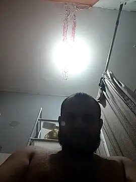 Snapshot of Todasmias420 chatting on 11/23/25, 05:40 Todasmias420 online show from 11/23/25, 05:40