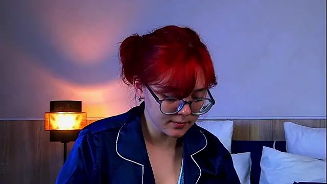 Nora  Ray online show from 06/08/26, 07:14