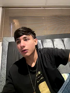 Snapshot of cody_fox10 chatting on 10/01/25, 02:34 cody fox10 online show from 10/01/25, 02:34