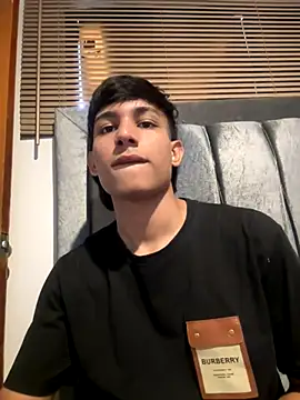 Snapshot of cody_fox10 chatting on 10/06/25, 06:38 cody fox10 online show from 10/06/25, 06:38