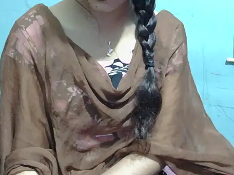 Snapshot of lovely_soniya chatting on 10/09/25, 04:43 lovely soniya online show from 10/09/25, 04:43