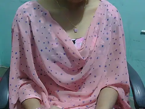 lovely soniya online show from 11/22/25, 06:12