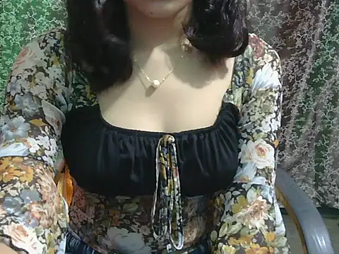 lovely soniya online show from 05/09/26, 04:17