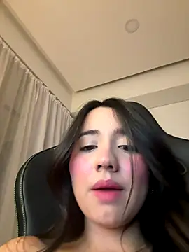 Michelle Zoe online show from 11/27/25, 01:51