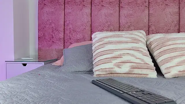 emmacurvy online show from 01/10/26, 03:08