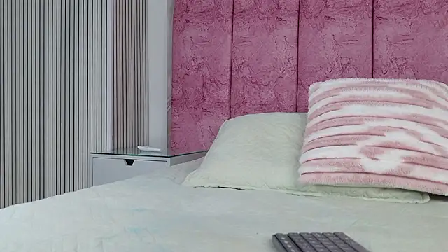 emmacurvy online show from 02/23/26, 03:04