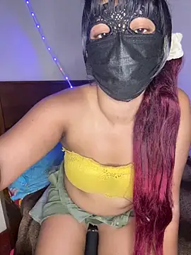 Snapshot of Ariana__Marie chatting on 04/15/26, 07:58 Ariana Marie online show from 04/15/26, 07:58