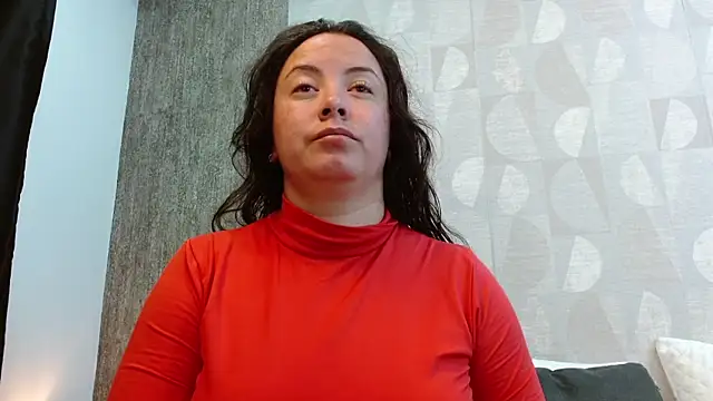 elamurray online show from 12/05/25, 11:41