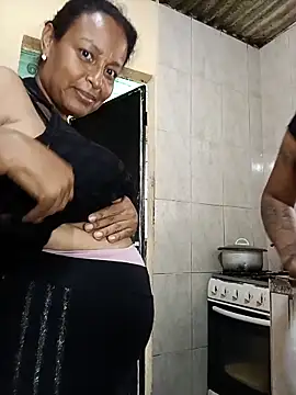 Snapshot of Fernanda30 chatting on 01/31/26, 07:11 Fernanda30 online show from 01/31/26, 07:11