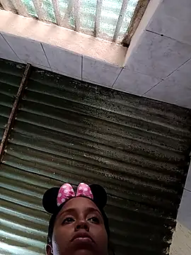 Snapshot of Fernanda30 chatting on 02/08/26, 06:22 Fernanda30 online show from 02/08/26, 06:22