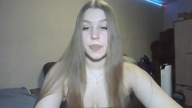 yourhoney Lola  online show from 10/27/25, 11:47