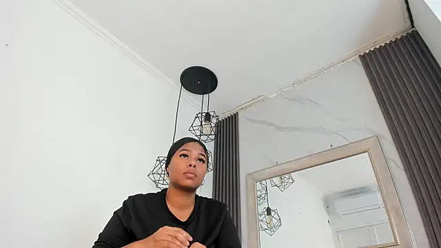 keyla mejia online show from 06/25/26, 11:59