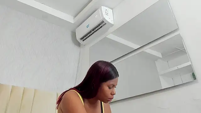 keyla mejia online show from 07/27/26, 12:01