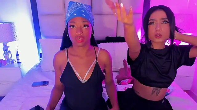 Snapshot of BiancaShermann chatting on 11/12/25, 05:35 BiancaShermann online show from 11/12/25, 05:35