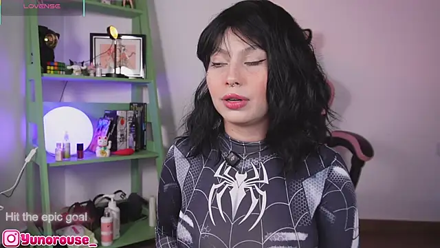 YunoRose  online show from 10/28/25, 03:21