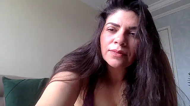 Snapshot of Melissa_Noir chatting on 10/15/25, 12:38 Melissa Noir online show from 10/15/25, 12:38
