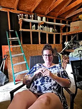 Snapshot of valeriejane chatting on 10/16/25, 10:00 valeriejane online show from 10/16/25, 10:00