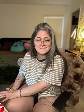 Snapshot of Alix_Valentine chatting on 11/23/25, 05:13 Alix Valentine online show from 11/23/25, 05:13