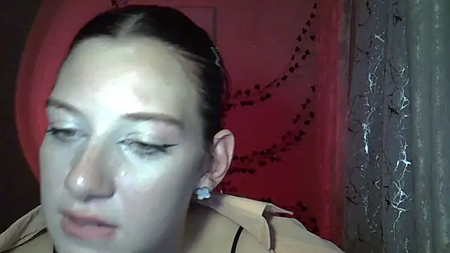 Lily Ember online show from 10/17/25, 10:23