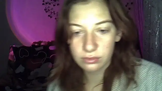 Lily Ember online show from 11/20/25, 05:01