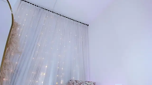 kyany  online show from 12/18/25, 11:27